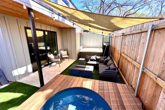 Luxury Downtown Home w/ Pool & Hot Tub Near Lake - Image 1