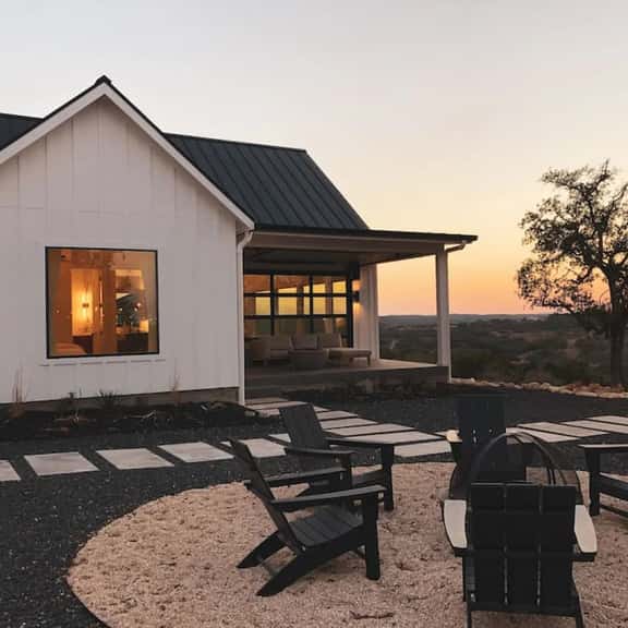 Hideaway Hill Country · Luxury Home with Stunning Views and Hot Tub - Image 1