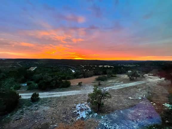 Luxury Villa - Stunning Views, Hot Tub, Fire Pit - Image 3
